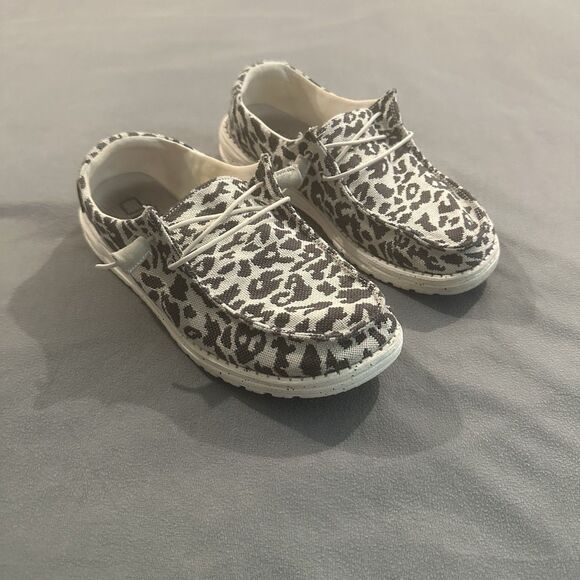 Hey Dude Shoes - Hey Dude Wendy Woven Cheetah Grey Slip On Casual Loafer Shoes Womens 9 AOP